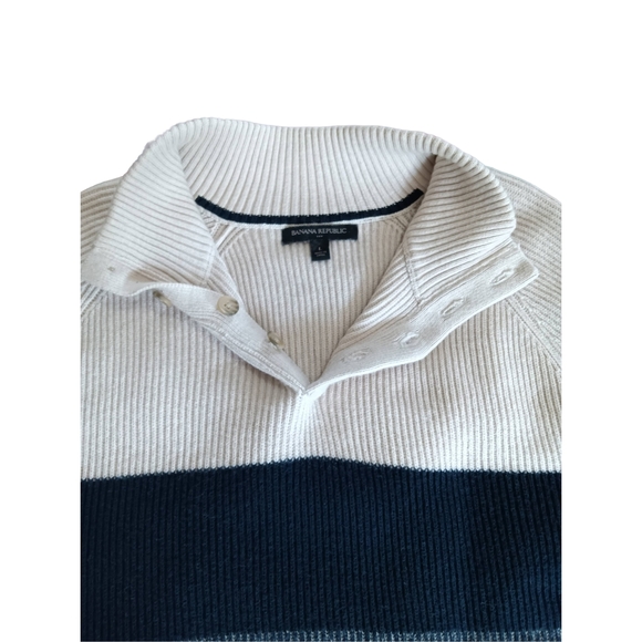 Banana Republic Men's Button Up Sweater - Cream, Navy, Gray Coastal, Preppy - Picture 8 of 11